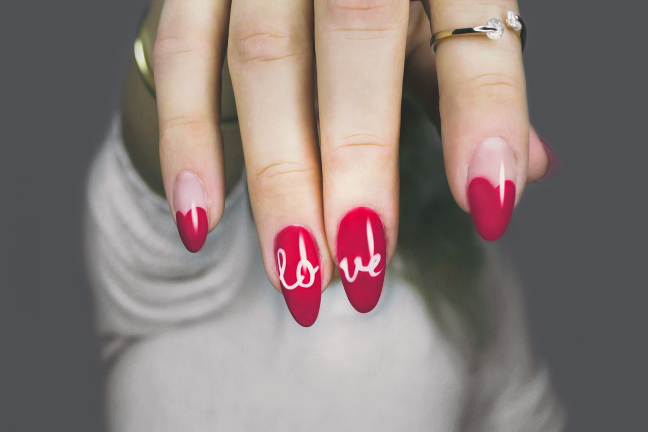 ¿Cómo fortalecer las uñas?
