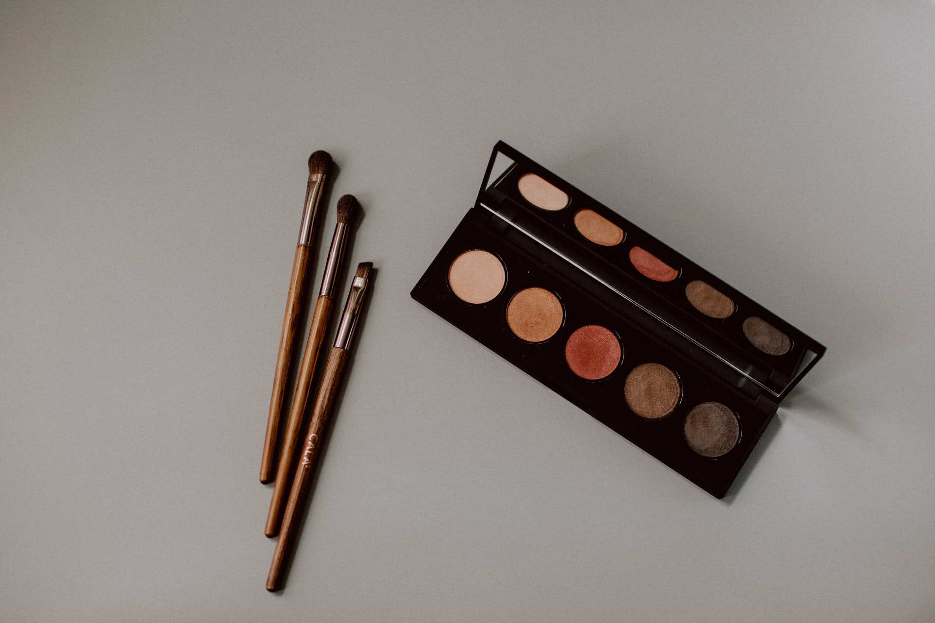 Colores de sombras ideales para la temporada de frío
